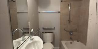 1709 DOT Street Gallery 11