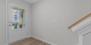 6126 Kayton Street Gallery 6