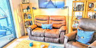 SEASONAL/SHORT TERM TURNKEY condo SEASONAL/SHORT TERM TURNKEY condo Gallery 16