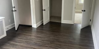 107 West Collings Avenue - B Gallery 1