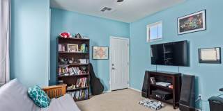 36840 W Oliveto Avenue Gallery 16
