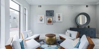 The Village at Bellaire Apartments Gallery 8