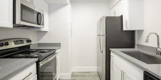 Foothill Place Gallery 7
