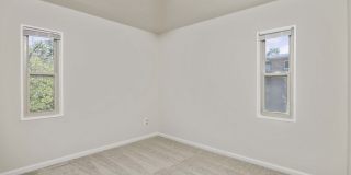 Laurel Manor Gallery 4