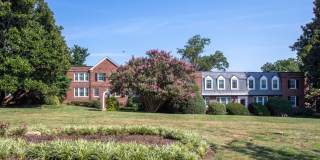 Colonial Village Apartments Gallery 33