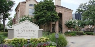 Sendera at Greenway Gallery 9