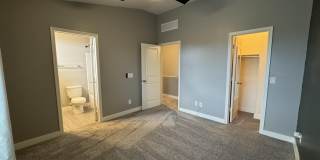2725 E MINE CREEK Road Gallery 28
