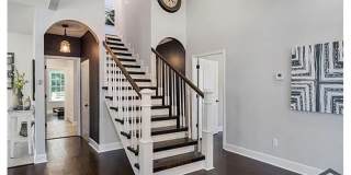 Room in 5 Bedroom Home at Dill Ave SW Gallery 17