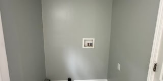 Beautiful Newly Renovated Home 3 BEDROOM 1 BATH, FENCED YARD, Bonus Space Gallery 8