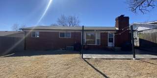 5363 East 28th Street Gallery 17