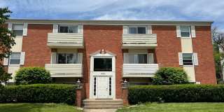 Updated 2 bedroom Condo - Available August 2026 Gallery 1