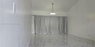 7085 W Sunrise Blvd Gallery 23