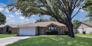 5402 Birdcreek Dr Gallery 1