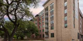 Troubadour Gallery 160