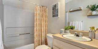 Village Green - Student Housing Gallery 20
