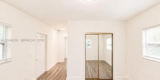 5623 NW 4th Ave Gallery 10