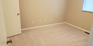 Hickory Grove Apartments Gallery 14