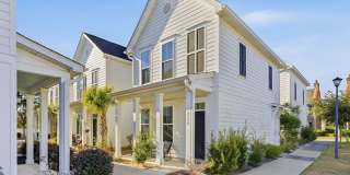 The Cottages at St James Square Gallery 1