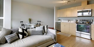 The Pearl Apartments Gallery 15