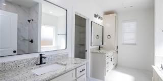 4867 Farmhouse Street Gallery 4