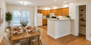 Walnut Springs Apartments Gallery 3