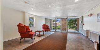 5424 Fifth Avenue Gallery 252