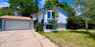 3 Bedroom, 2 Bath Bi-Level Home with 2 car Attached Garage in Northwest Loveland, CO 3 Bedroom, 2 Bath Bi-Level Home with 2 car Attached Garage in Northwest Loveland, CO Gallery 1