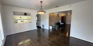 301 Bermuda Place Gallery 5