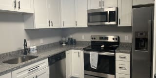 Hollis Commons Gallery 7