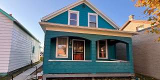 1527 Indiana Avenue Gallery 1