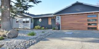 Clover Ave S 990 Gallery 1