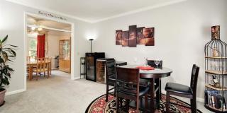 Room in 4 Bedroom Home at Daingerfield Dr Gallery 10