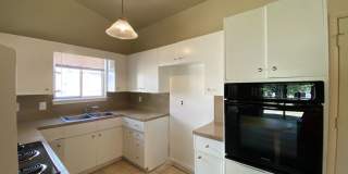3 Bedroom, 2 Bathroom, 2 car garage Gallery 6