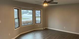 3 Bed 1.5 Bath home **Available May*** Gallery 1