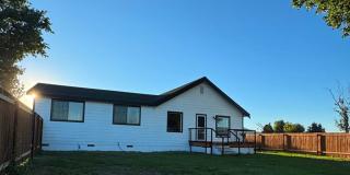 4 Bedroom House in Henley School District Gallery 1