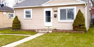 6334 Hampden Street Gallery 1