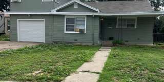 2 story home Gallery 1
