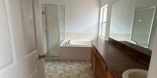 136 Grantham Drive, Davenport 3 bedroom 2 bath 2 car garage Gallery 14