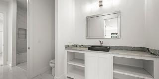 Luxury 5-Bedroom Home on 5 Acres | Pet-Friendly | Flexible Lease Terms Gallery 14