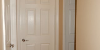 GORGEOUS TOWNHOME 3 BR, 2.5 BA, 2 CAR GARAGE Gallery 11