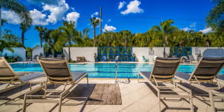 Magnolia Square Gallery 28