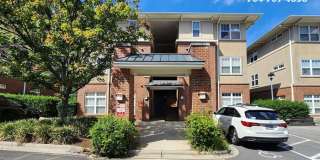 1308 Kenilworth Avenue Gallery 1