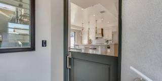 710 E Avenue Gallery 7