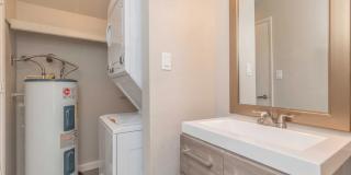 Avion on Glendale Gallery 1