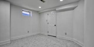 701 PLATINUM Avenue Gallery 27