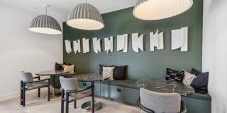 900 Willow Gallery 22