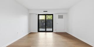 200 N PICKETT Gallery 15