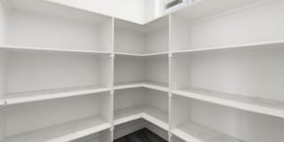 6021 W Beachwood Ln Gallery 8