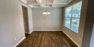 Stunning 4 Bedroom 2.5 Bathroom 2-story Home in NE Greensboro with 2 car garages Gallery 7