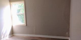 3 bed 2 Bath Home Super Large Back Yard Gallery 13